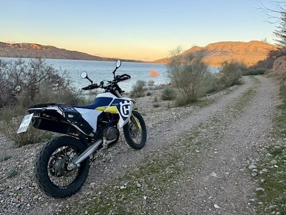 Husqvarna See Sonnenuntergang